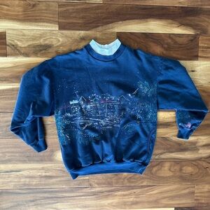 Vintage Navy Winter Themed Sweatshirt size Small